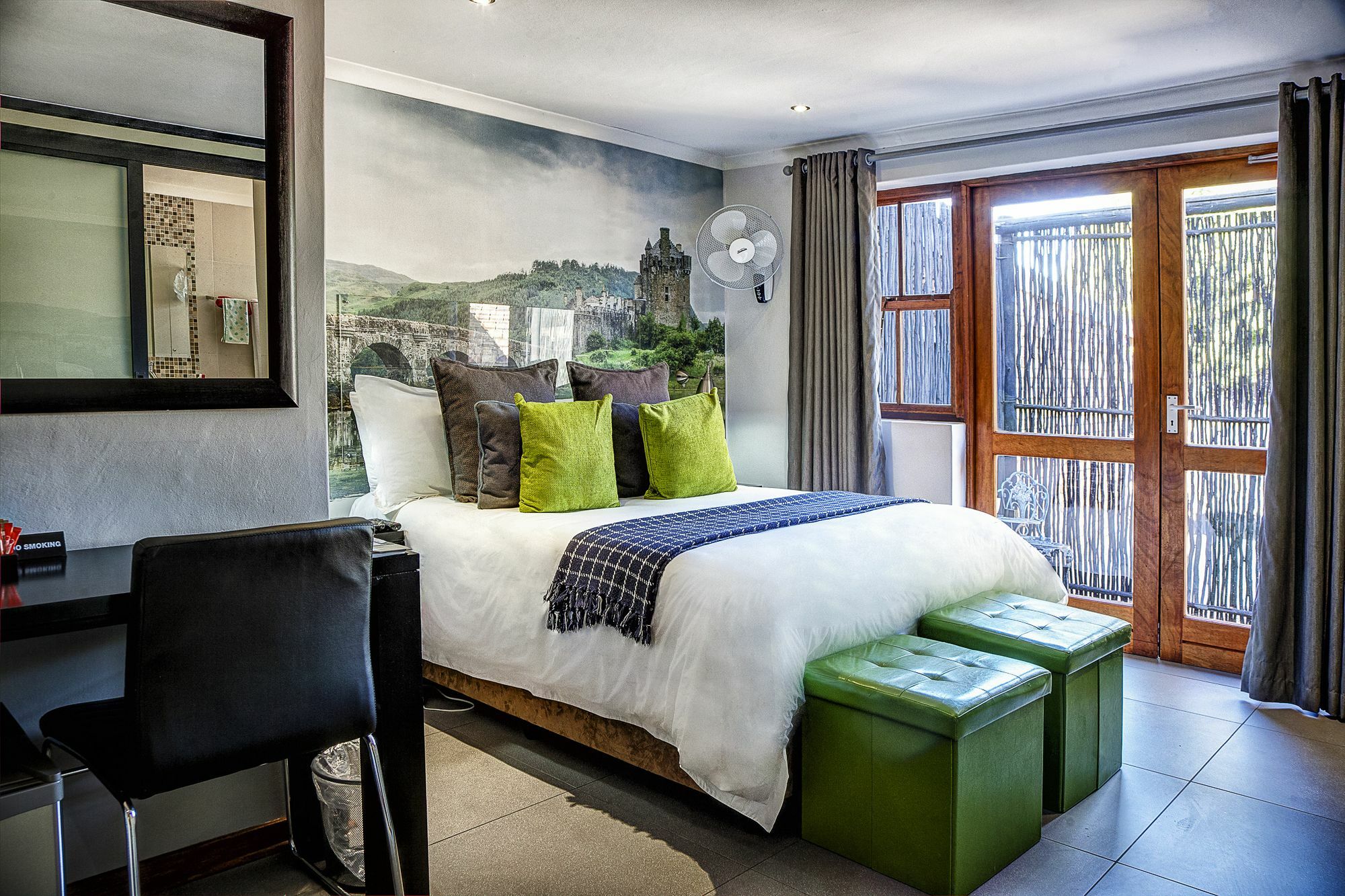 Yalla Yalla Boutique Hotel Witbank Exterior foto